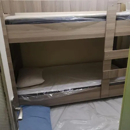 Flat In The Centre Of Suitable To 4 Person Apartment